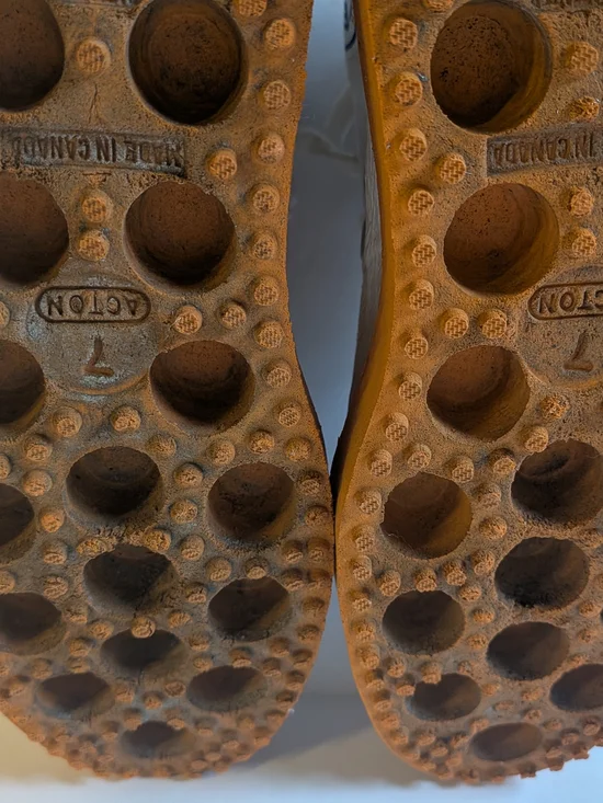 Wings Canvas High Top Sneakers Made in Canada Men’s Size 7 Gum Sole - Picture 6 of 8